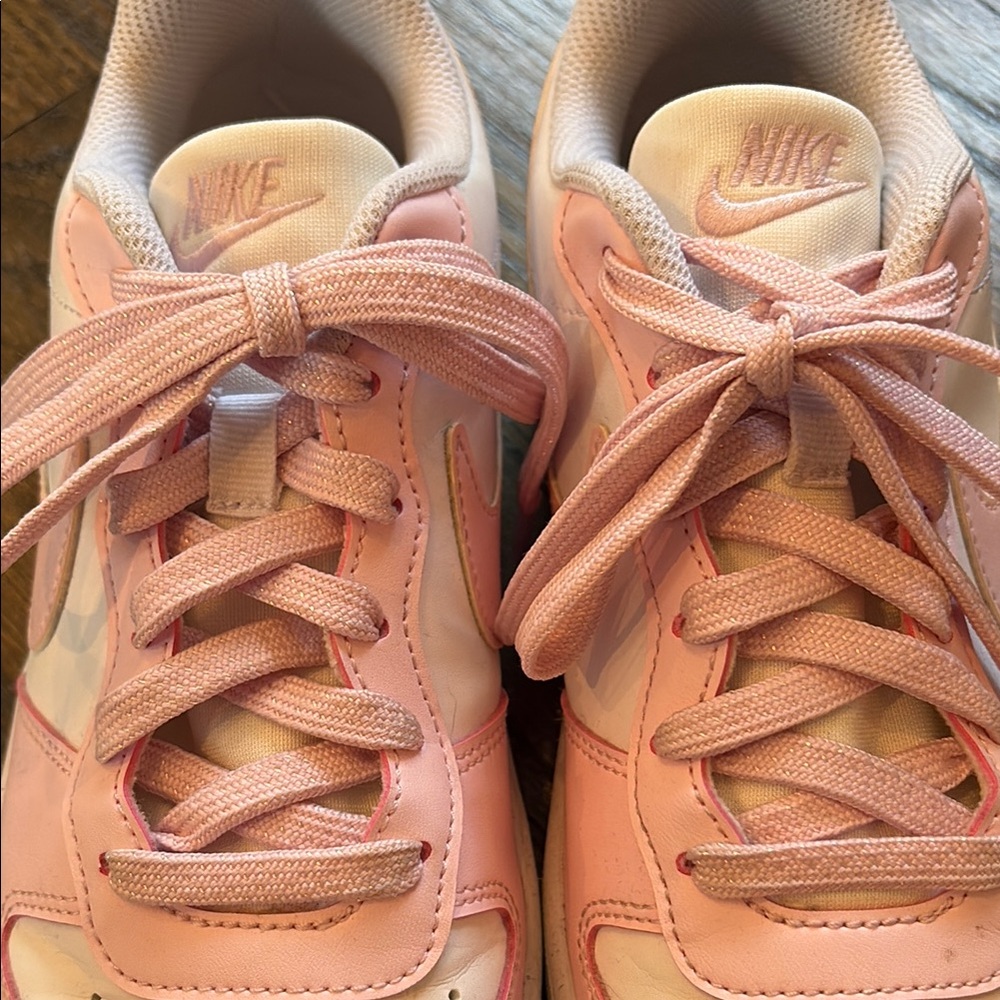 Nike Court Borough Low Recraft Sneakers - Size 6Y/Women’s 7.5 - Picture 3 of 7